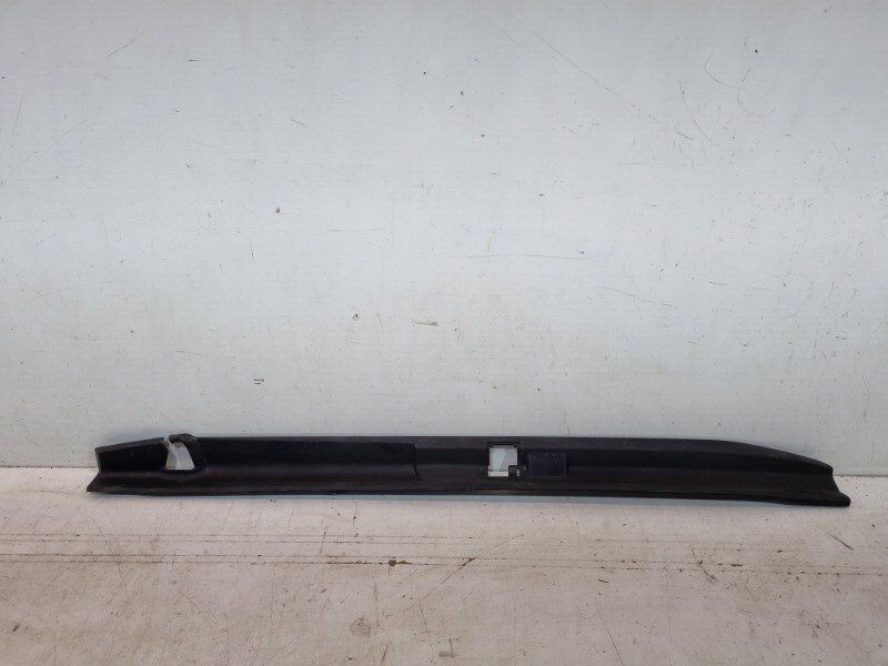 لاستیک روی سپرعقب پرادو-2009-2010