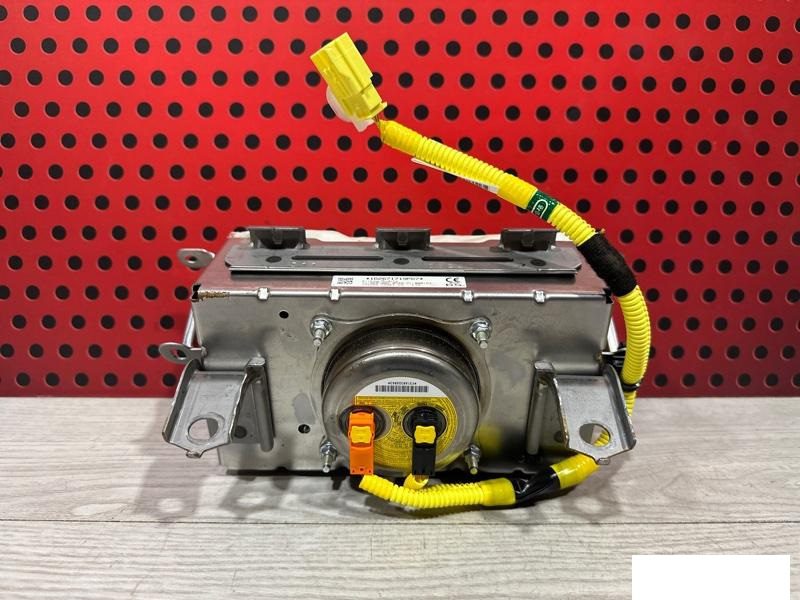 ایربگ روی داشبوردهداپ دار-لکسوسNX300